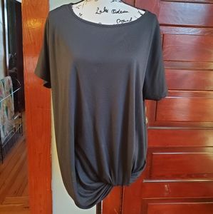 MAURICES 24/7 TWISTED KNOT TEE SIZE 1X